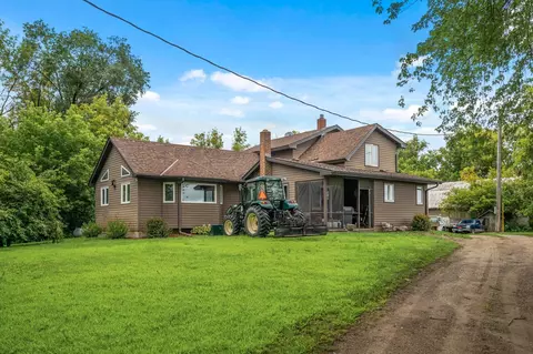 21300 Horseshoe Trl, Corcoran, MN 55340
