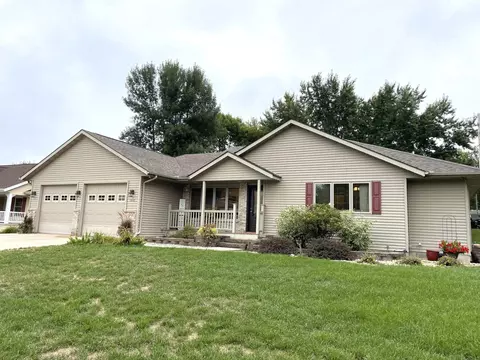 1622 Keystone Dr, Albert Lea, MN 56007