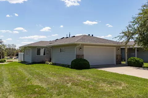 604 2nd St SW, Kasson, MN 55944