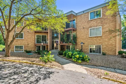 9145 Highway 55 #304, Golden Valley, MN 55427