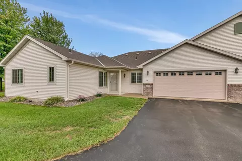 1359 Heritage Ln, Waite Park, MN 56387