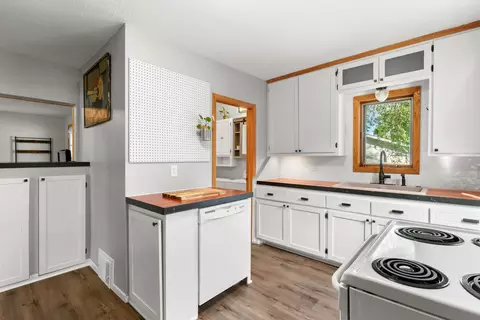 1704 8th Ave S, Saint Cloud, MN 56301 photo 7