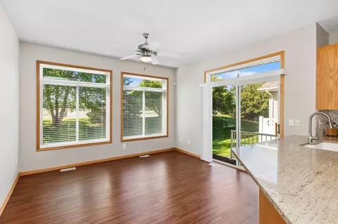 2204 Liberty Ln, Eagan, MN 55122 photo 8