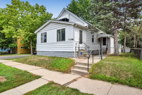 1058 Virginia St, Saint Paul, MN 55117