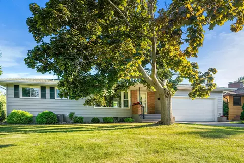 4530 Otsego St, Duluth, MN 55804