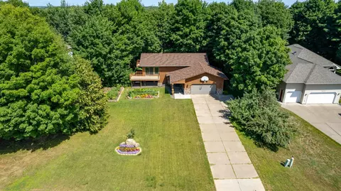 2927 Palisade Dr, Duluth, MN 55811