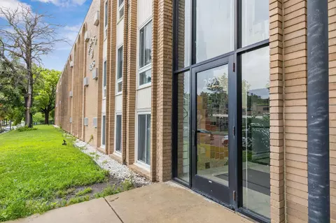 2525 3rd Ave S #212, Minneapolis, MN 55404