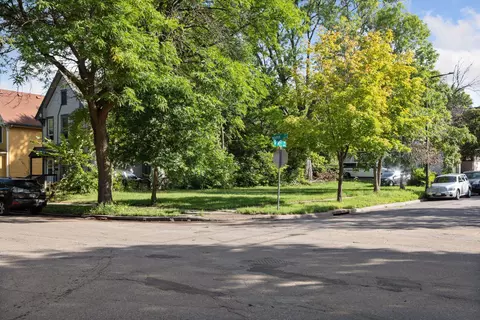 260 Maria Ave, Saint Paul, MN 55106