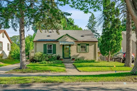 3804 E 55th St, Minneapolis, MN 55417