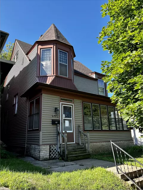 714 Case Ave, Saint Paul, MN 55106