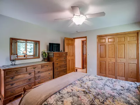 1400 W 107th St, Bloomington, MN 55431 photo 26