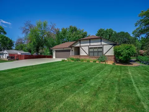 1400 W 107th St, Bloomington, MN 55431 photo 5