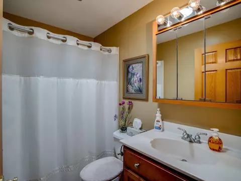 1400 W 107th St, Bloomington, MN 55431 photo 32