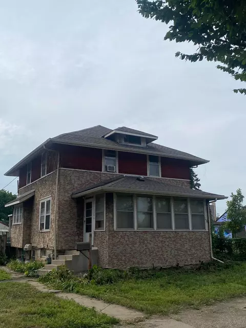 1344 Buchanan St NE, Minneapolis, MN 55413