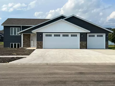 608 Andrew St, Marshall, MN 56258