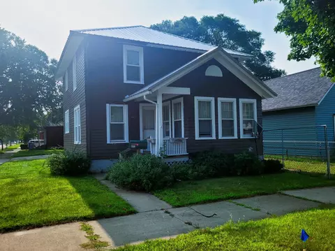 602 Dacota St, Winona, MN 55987