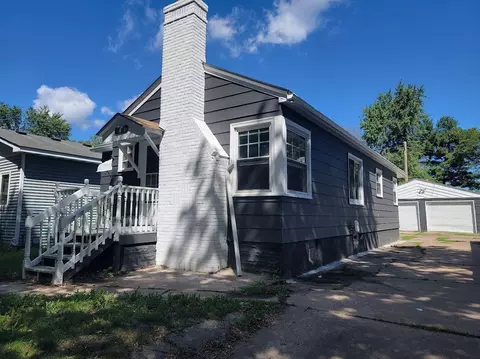 2033 Stillwater Ave E, Saint Paul, MN 55119