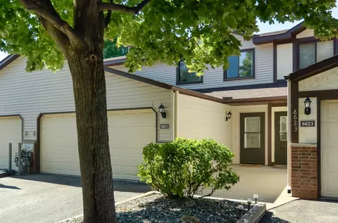 8621 Maplebrook Pkwy N, Brooklyn Park, MN 55445