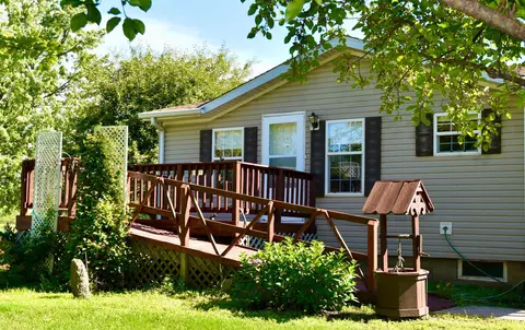 194 2nd St S, Foreston, MN 56330