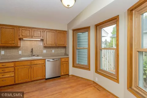 1058 Boston Hill Rd, Eagan, MN 55123 photo 13