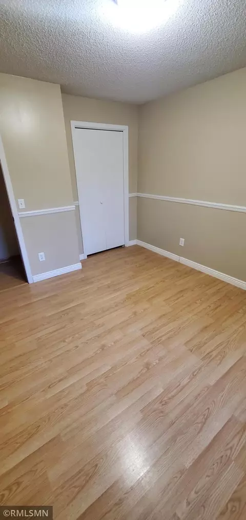 1058 Boston Hill Rd, Eagan, MN 55123 photo 35
