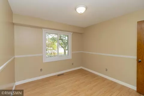 1058 Boston Hill Rd, Eagan, MN 55123 photo 25