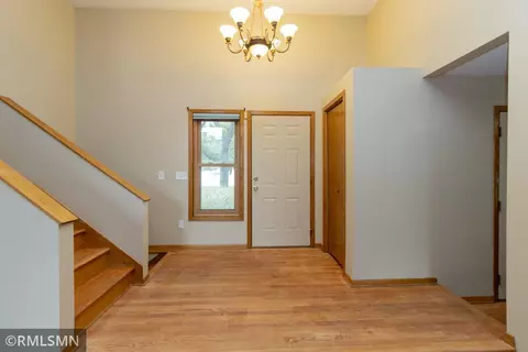 1058 Boston Hill Rd, Eagan, MN 55123 photo 11