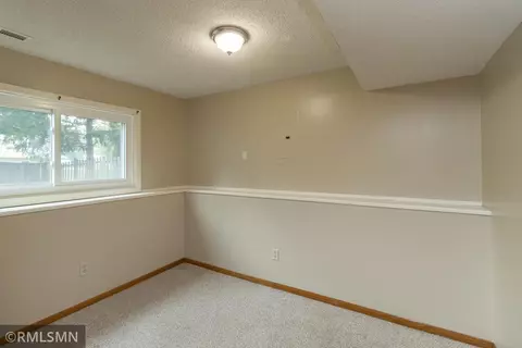 1058 Boston Hill Rd, Eagan, MN 55123 photo 30