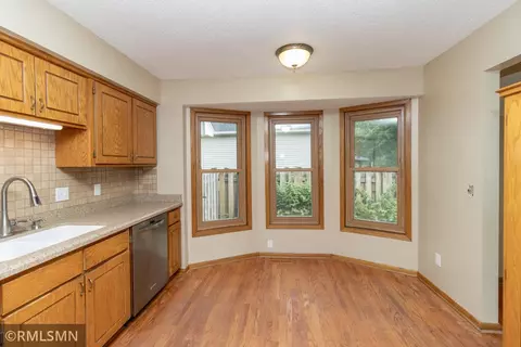1058 Boston Hill Rd, Eagan, MN 55123 photo 14