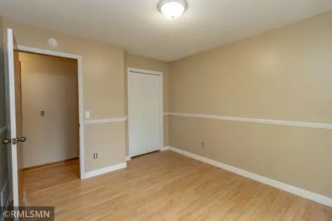 1058 Boston Hill Rd, Eagan, MN 55123 photo 24