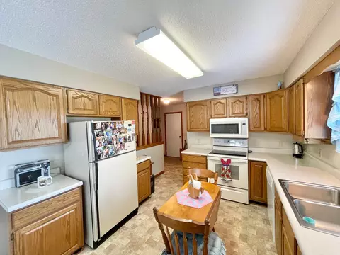 206 S Range Rd, Springfield, MN 56087 photo 17