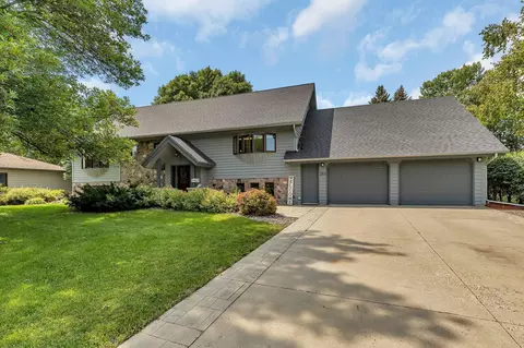 284 23rd St SE, Willmar, MN 56201
