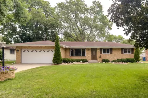 7391 Melody Dr NE, Fridley, MN 55432