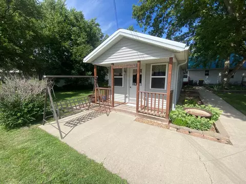 211 2nd St E, Morgan, MN 56266 photo 10