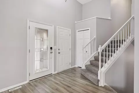 1616 Ashbury Pl, Eagan, MN 55122 photo 8