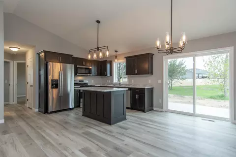 9267 Viking St, Brainerd, MN 56401 photo 2