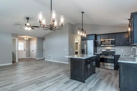 9267 Viking St, Brainerd, MN 56401 photo 4