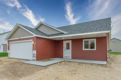 9267 Viking St, Brainerd, MN 56401