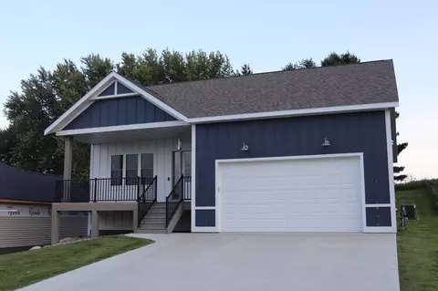 3214 Allison Ln NE, Rochester, MN 55906