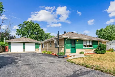 9030 12th Ave S, Bloomington, MN 55425