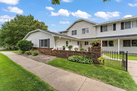 619 Whispering Ln, Hastings, MN 55033