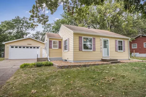 7520 Able St NE, Fridley, MN 55432