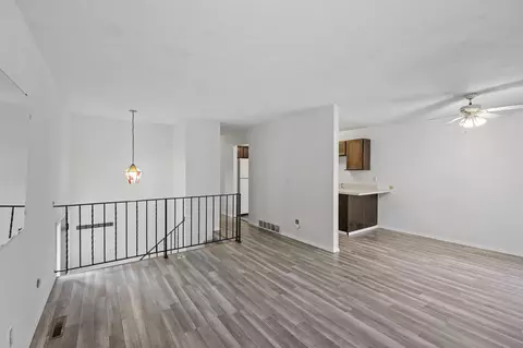 1666 Hickory Hill Dr, Eagan, MN 55122 photo 8