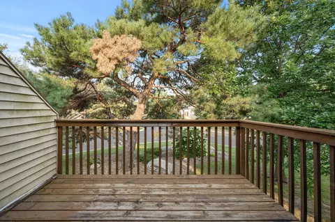 1666 Hickory Hill Dr, Eagan, MN 55122 photo 35