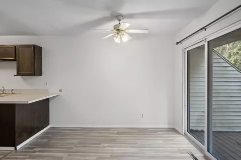 1666 Hickory Hill Dr, Eagan, MN 55122 photo 11