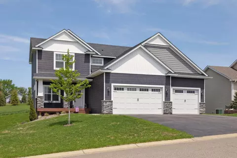 8369 199th Ct W, Lakeville, MN 55044