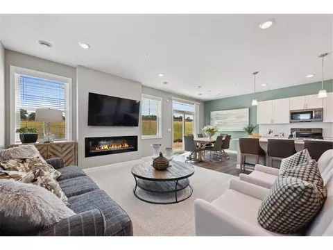 1503 Dogwood Ln, Carver, MN 55315