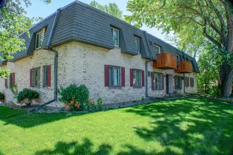6901 Penn Ave S #102, Richfield, MN 55423