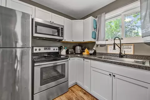 821 Division St E, Faribault, MN 55021 photo 38