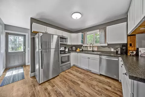 821 Division St E, Faribault, MN 55021 photo 36